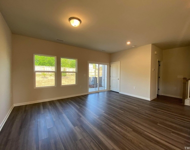 908 Clearhaven Lane - Photo Thumbnail 18
