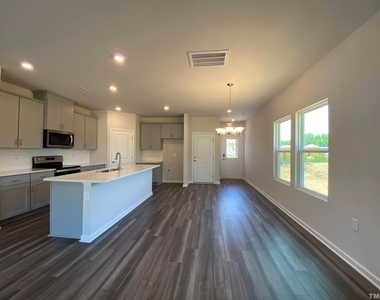 908 Clearhaven Lane - Photo Thumbnail 2