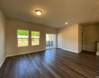 908 Clearhaven Lane - Photo Thumbnail 17