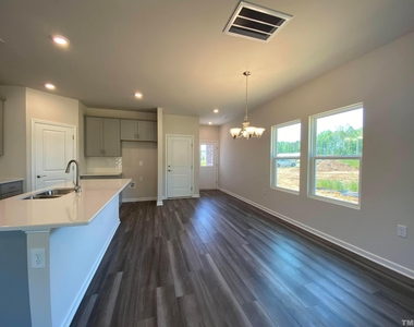 908 Clearhaven Lane - Photo Thumbnail 3