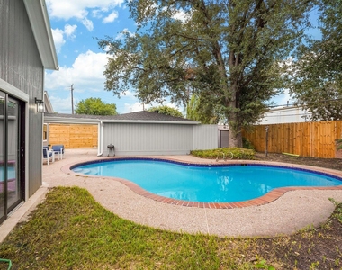 3327 Freshmeadows Drive - Photo Thumbnail 33