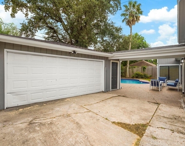 3327 Freshmeadows Drive - Photo Thumbnail 34