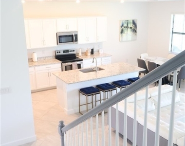 13802 Pine Lodge Lane - Photo Thumbnail 16