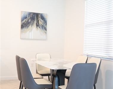 13802 Pine Lodge Lane - Photo Thumbnail 12