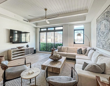 875 6th Avenue S - Photo Thumbnail 14