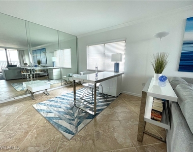 10525 Gulf Shore Drive - Photo Thumbnail 4