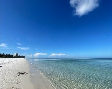 10525 Gulf Shore Drive - Photo Thumbnail 20
