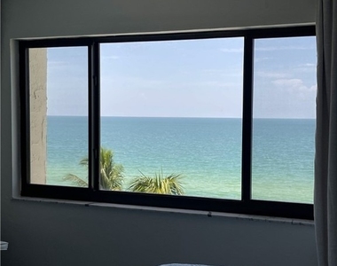 10525 Gulf Shore Drive - Photo Thumbnail 12