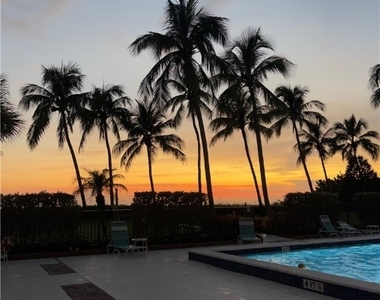 10525 Gulf Shore Drive - Photo Thumbnail 23