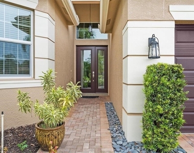 6670 Marbella Lane - Photo Thumbnail 2
