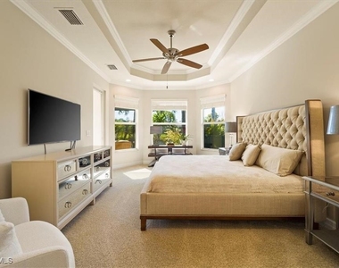 6670 Marbella Lane - Photo Thumbnail 12
