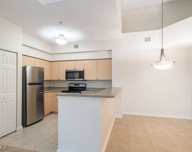 1220 Reserve Way - Photo Thumbnail 8