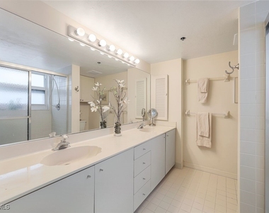 5501 Heron Point Drive - Photo Thumbnail 11