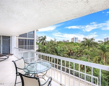 5501 Heron Point Drive - Photo Thumbnail 15