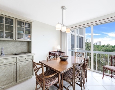 5501 Heron Point Drive - Photo Thumbnail 8