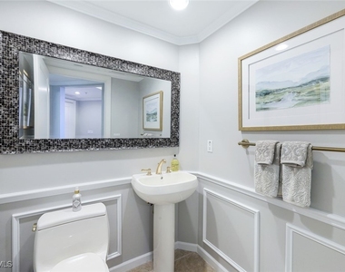 1060 Borghese Lane - Photo Thumbnail 15