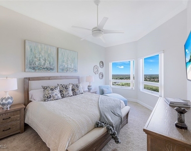 1060 Borghese Lane - Photo Thumbnail 14