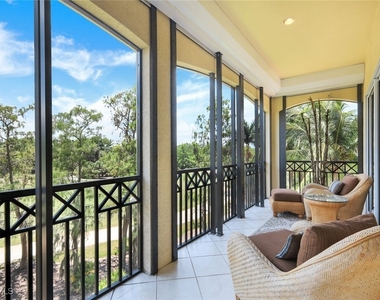 2826 Tiburon Boulevard E - Photo Thumbnail 14