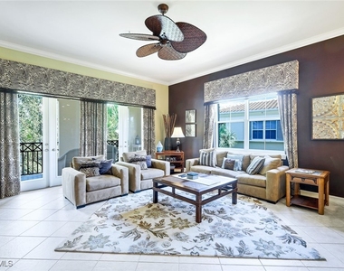 2826 Tiburon Boulevard E - Photo Thumbnail 3