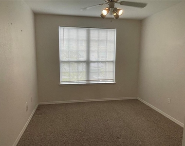 5500 Rosehill Road - Photo Thumbnail 3