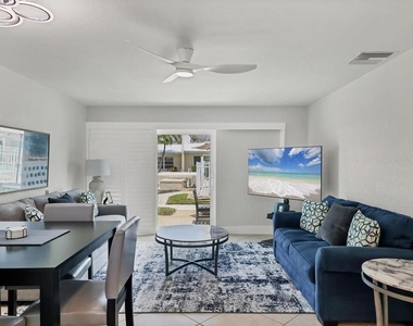 5830 Midnight Pass Road - Photo Thumbnail 5