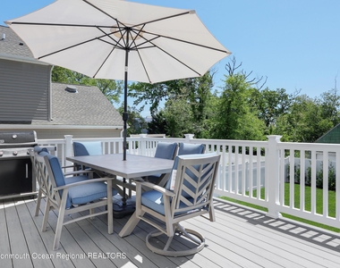 155 Osborne Avenue - Photo Thumbnail 27