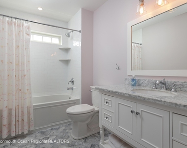 155 Osborne Avenue - Photo Thumbnail 19