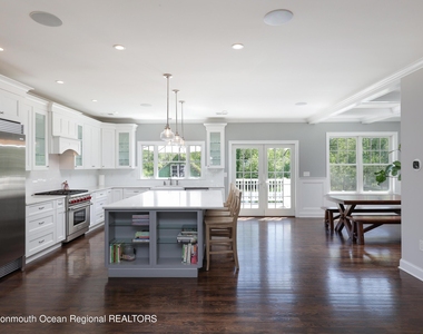 155 Osborne Avenue - Photo Thumbnail 8