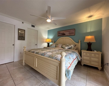 17801 N Bay Road - Photo Thumbnail 29