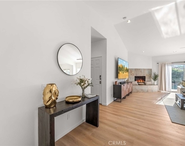 43640 Milan Ct - Photo Thumbnail 4