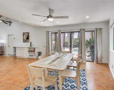 1123 E El Cid - Photo Thumbnail 9