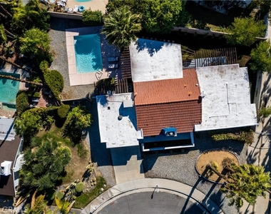1123 E El Cid - Photo Thumbnail 35