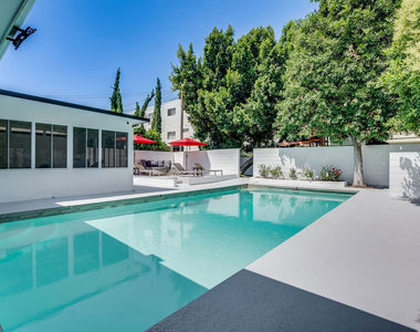 5757 Agnes Avenue - Photo Thumbnail 13