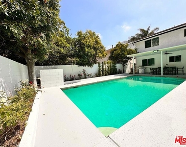 5757 Agnes Avenue - Photo Thumbnail 1