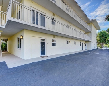 6520 N Ocean Boulevard - Photo Thumbnail 3