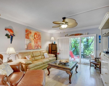 6520 N Ocean Boulevard - Photo Thumbnail 10