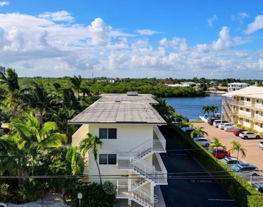 6520 N Ocean Boulevard - Photo Thumbnail 28