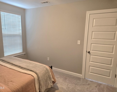 262 Pansy Park - Photo Thumbnail 14