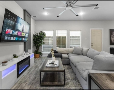 4681 Bellfort Street - Photo Thumbnail 13