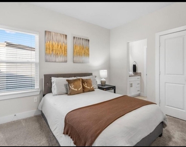 4681 Bellfort Street - Photo Thumbnail 7