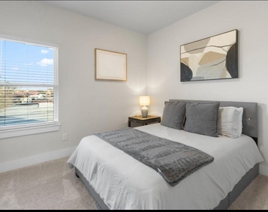 4681 Bellfort Street - Photo Thumbnail 3