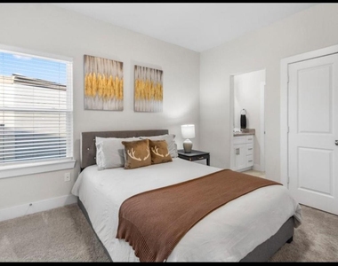 4681 Bellfort Street - Photo Thumbnail 16
