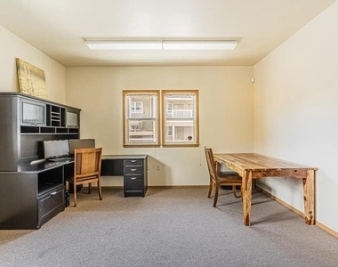 2201 Sw Canal Blvd - Photo Thumbnail 9