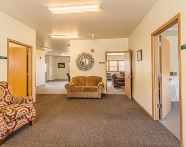2201 Sw Canal Blvd - Photo Thumbnail 6