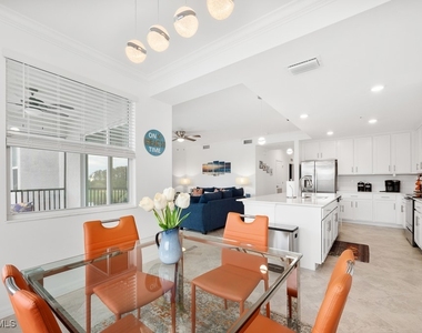 6058 National Boulevard - Photo Thumbnail 4