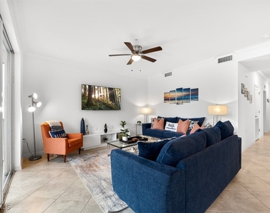 6058 National Boulevard - Photo Thumbnail 5