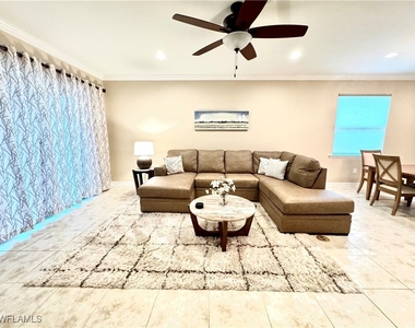 6421 Liberty Street - Photo Thumbnail 8