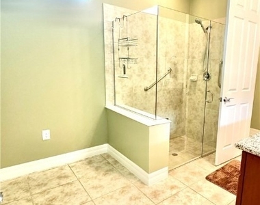 6421 Liberty Street - Photo Thumbnail 20