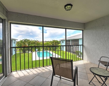 449 Royal Poinciana - Photo Thumbnail 16