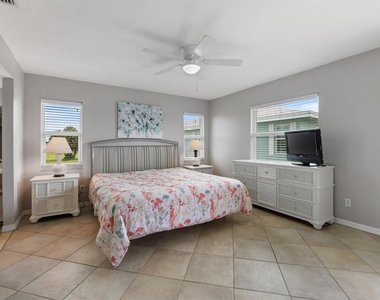 449 Royal Poinciana - Photo Thumbnail 7